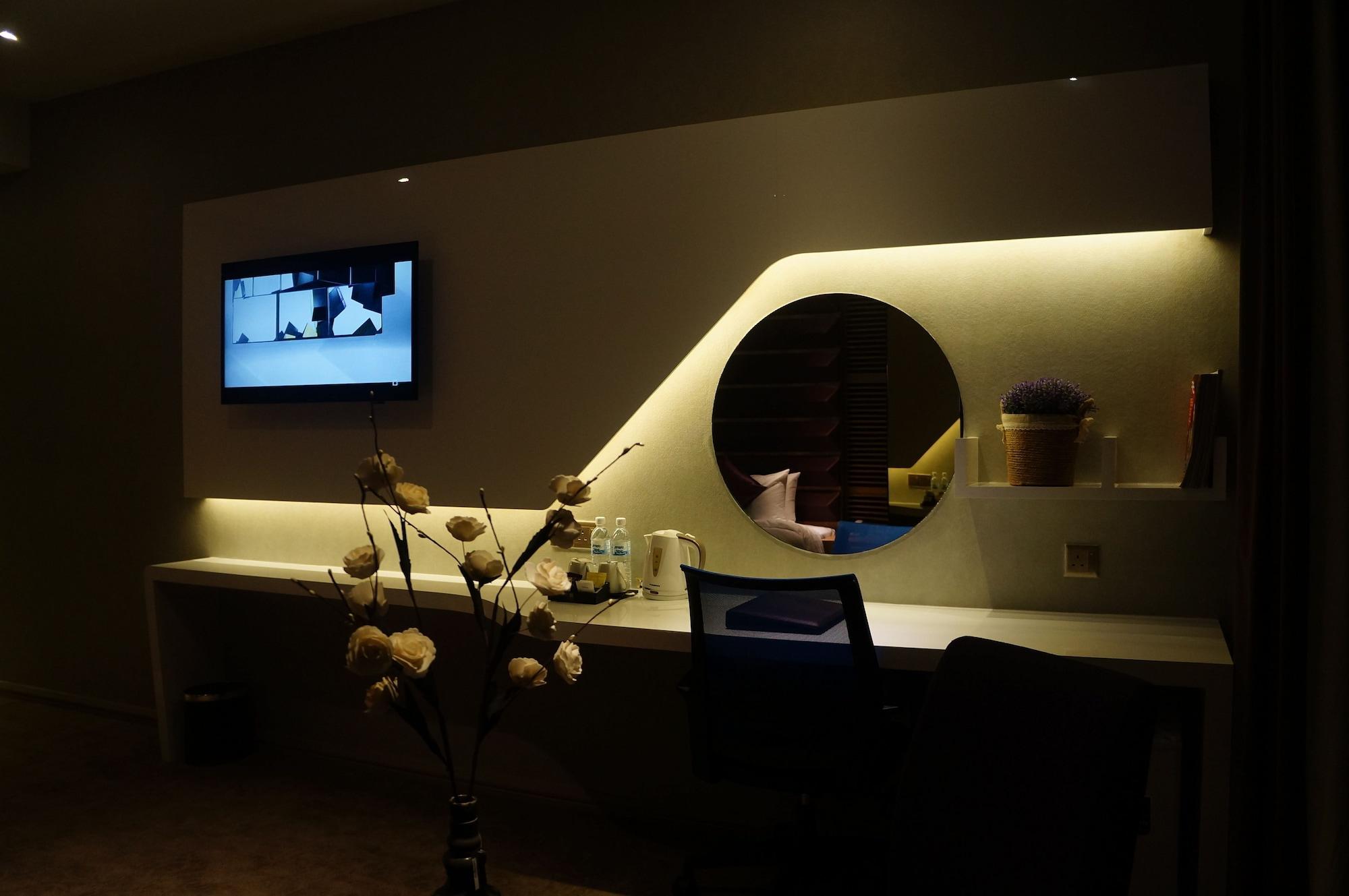Greens Hotel & Suites Bintulu Εξωτερικό φωτογραφία