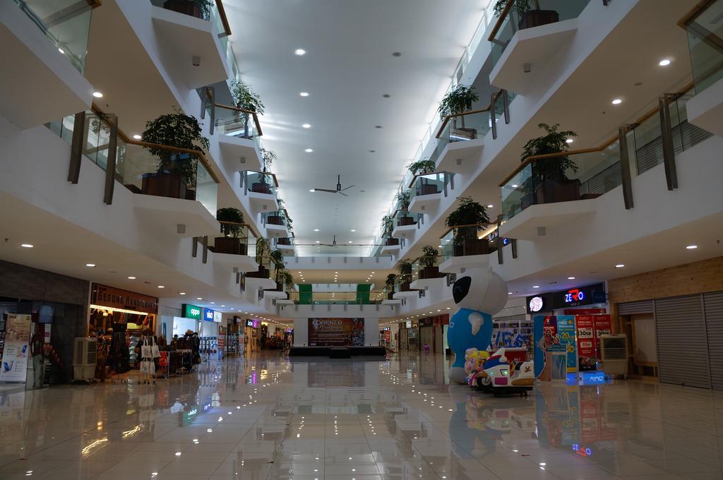 Greens Hotel & Suites Bintulu Εξωτερικό φωτογραφία