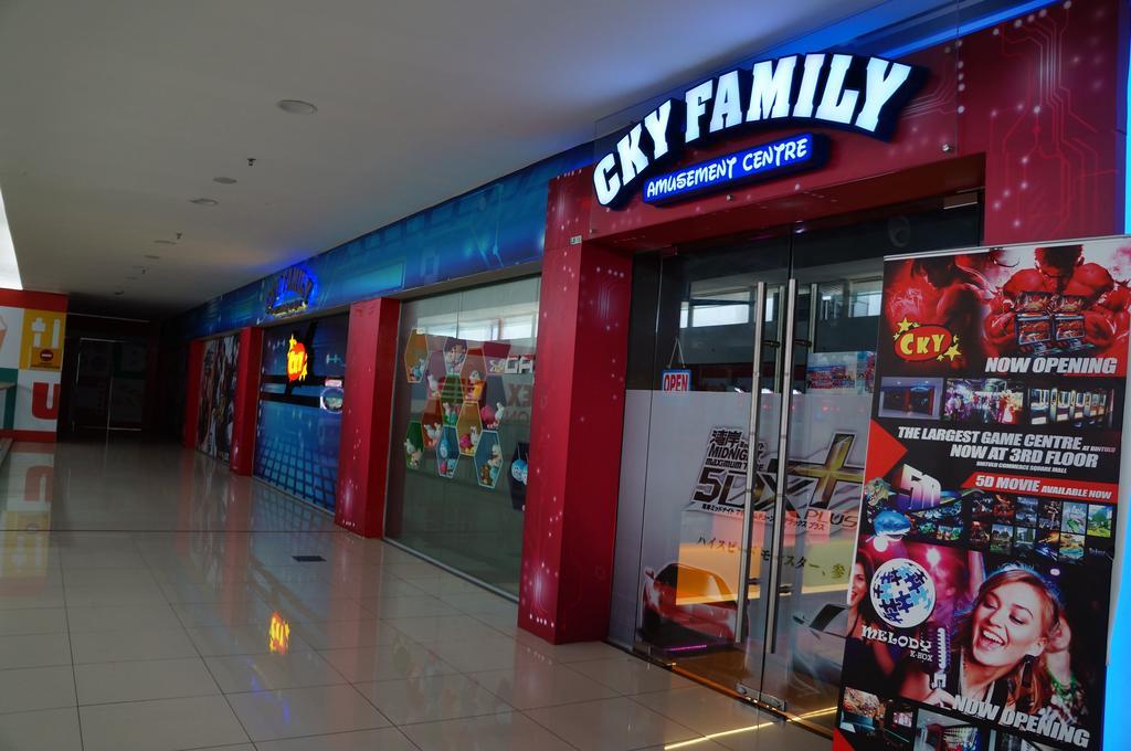 Greens Hotel & Suites Bintulu Εξωτερικό φωτογραφία