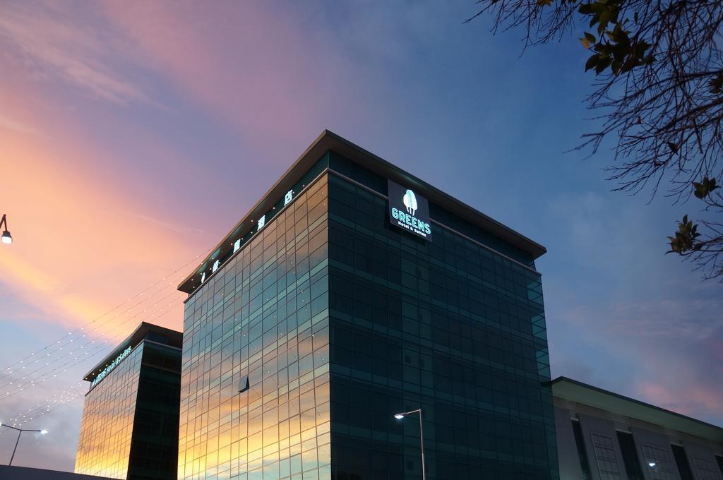 Greens Hotel & Suites Bintulu Εξωτερικό φωτογραφία